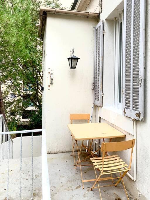 Apartment Charmant Duplex Avec Balcon Marseilles
