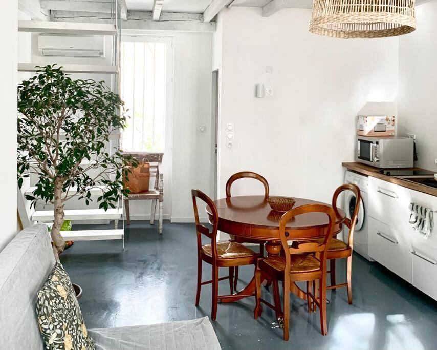 Charmant Duplex Avec Balcon Apartment Marseilles